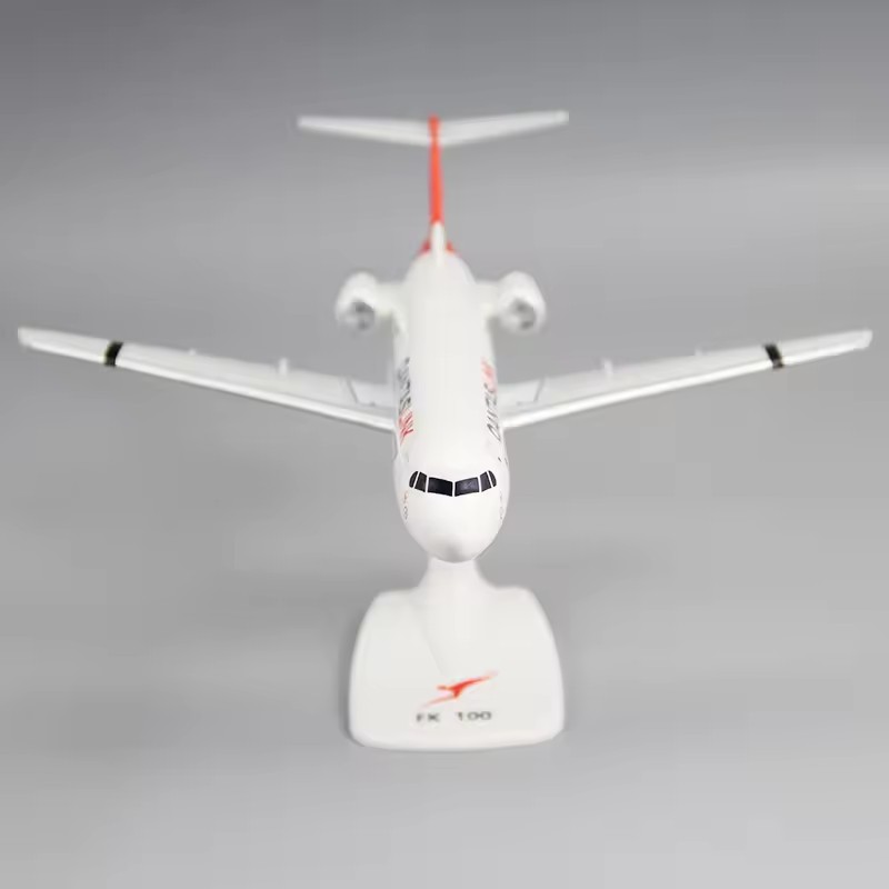 نموذج طائرة فوكر FK-100 لخطوط  - مراجعة Model Airplane Plastic وسعره